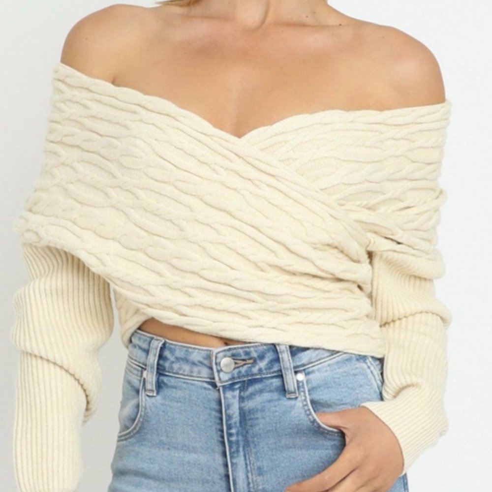 Cacia Jumper in White